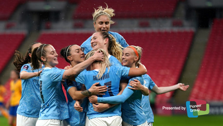 Cast your vote in the Women's End of Season Awards!