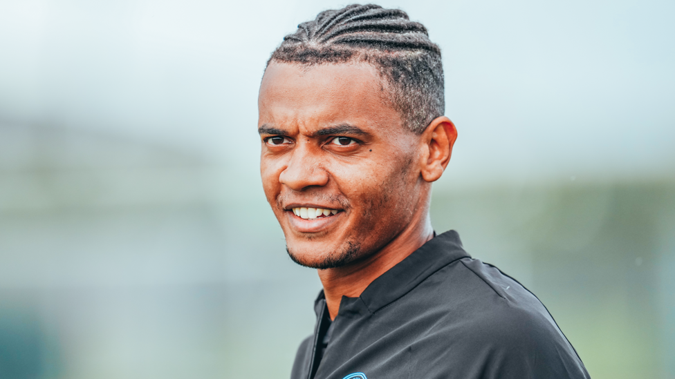 Manuel Akanji shares a smile...