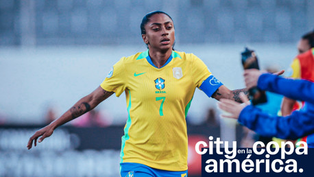Kerolin se luce con un triplete ante Bolivia