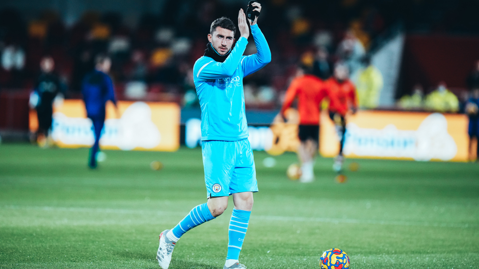 AYM-READY : Laporte applauds our brilliant travelling supporters during the warm-up.  