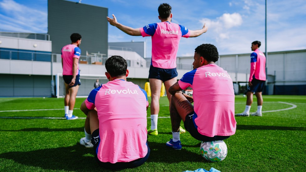 TOP TALENT : An incredible 5-a-side team right there!