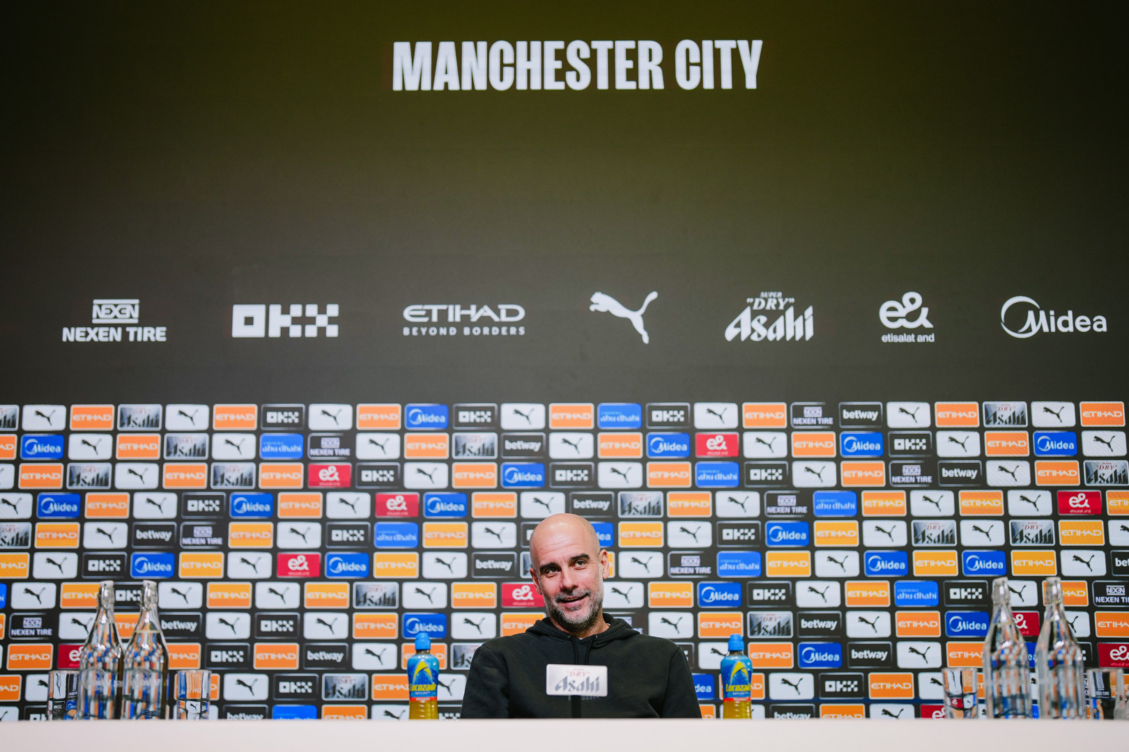 Talvez tenhamos que viver isso, diz Pep