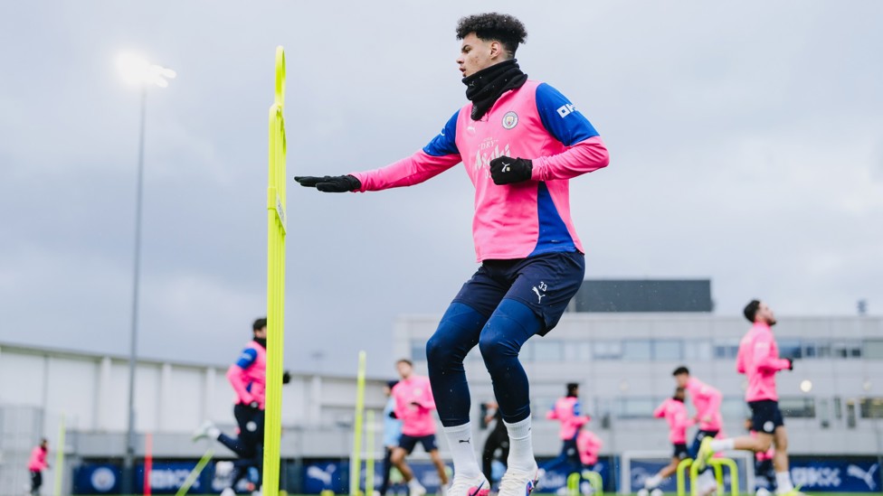 AGILITY WORK : Nico O'Reilly gets involved