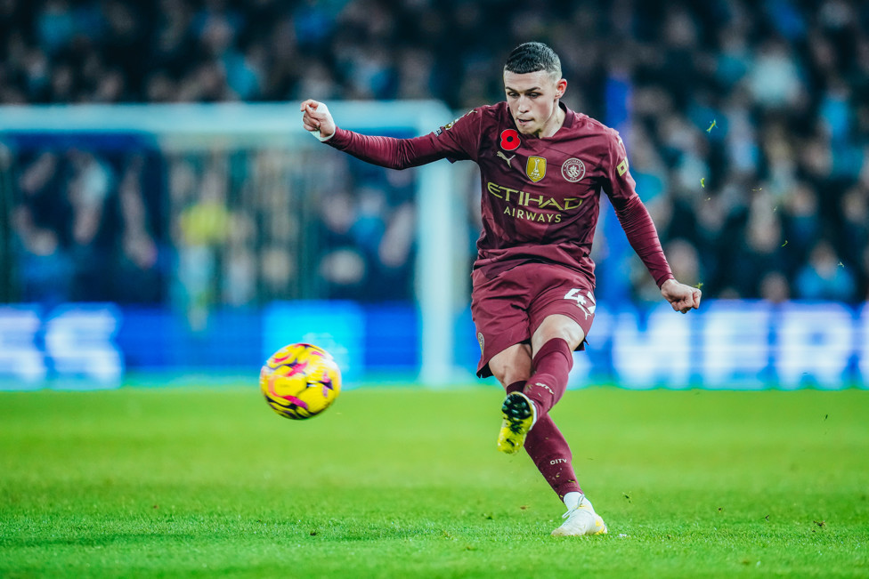 Foden em ação em Brighton. 