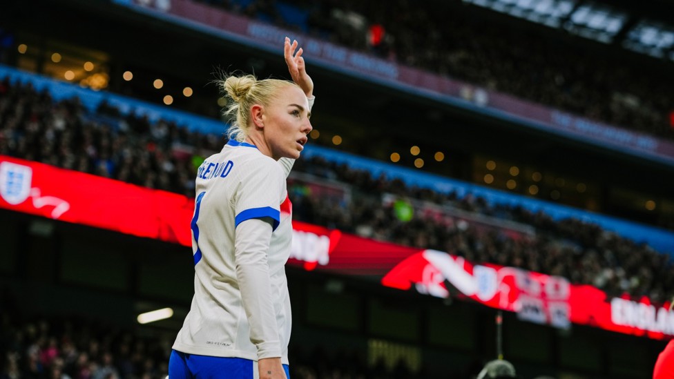 UP CLOSE  : Greenwood poised to take England's corners. 