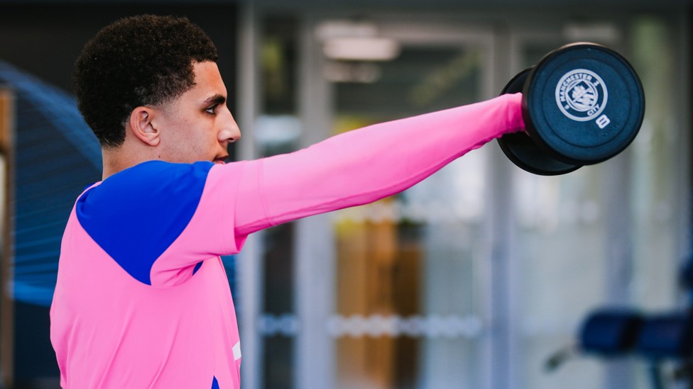 WEIGHT OFF YOUR SHOULDERS: Rico Lewis lifting weights