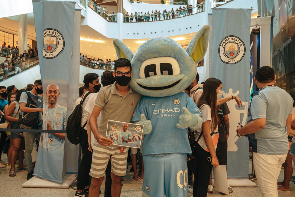 Moonchester fez o papel de anfitrião e foi celebrado pela molecada