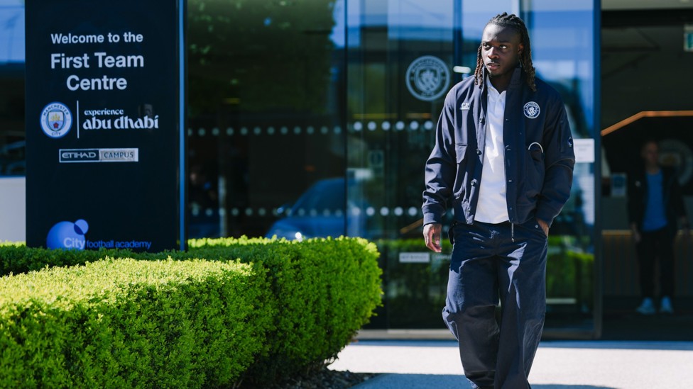 WEMBLEY AWAITS  : Jeremy Doku heads out.