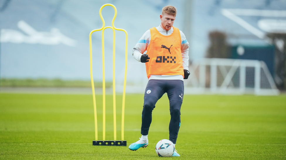 SPECIAL K: Kevin  De Bruyne supplies another precision pass.