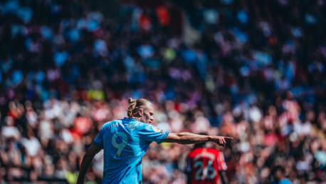 City pressiona, mas só empata com o Southampton 