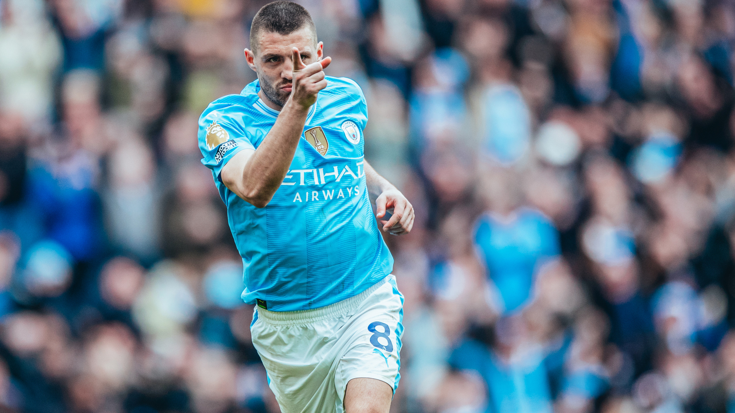 Gallery: Kovacic nets stunner in victory over Luton!
