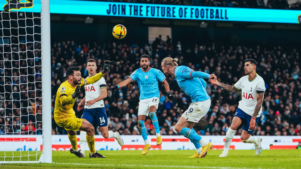 EQUALISER: Erling Haaland latches onto Mahrez's headed cross to get us level.