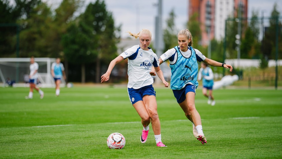 HOLD OFF : Laura Blinkilde Brown and Tara O'Hanlon