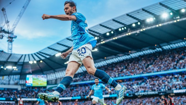 Perfect Etihad ending for De Bruyne after vital Bournemouth victory