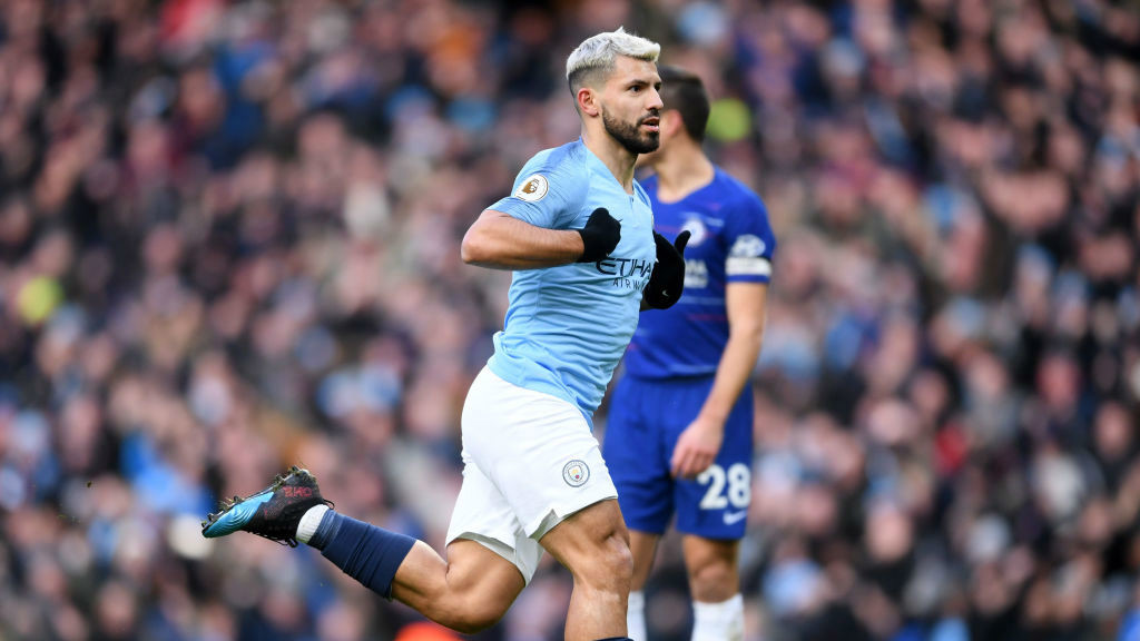 Sergio Aguero scores his 1st goal of the game