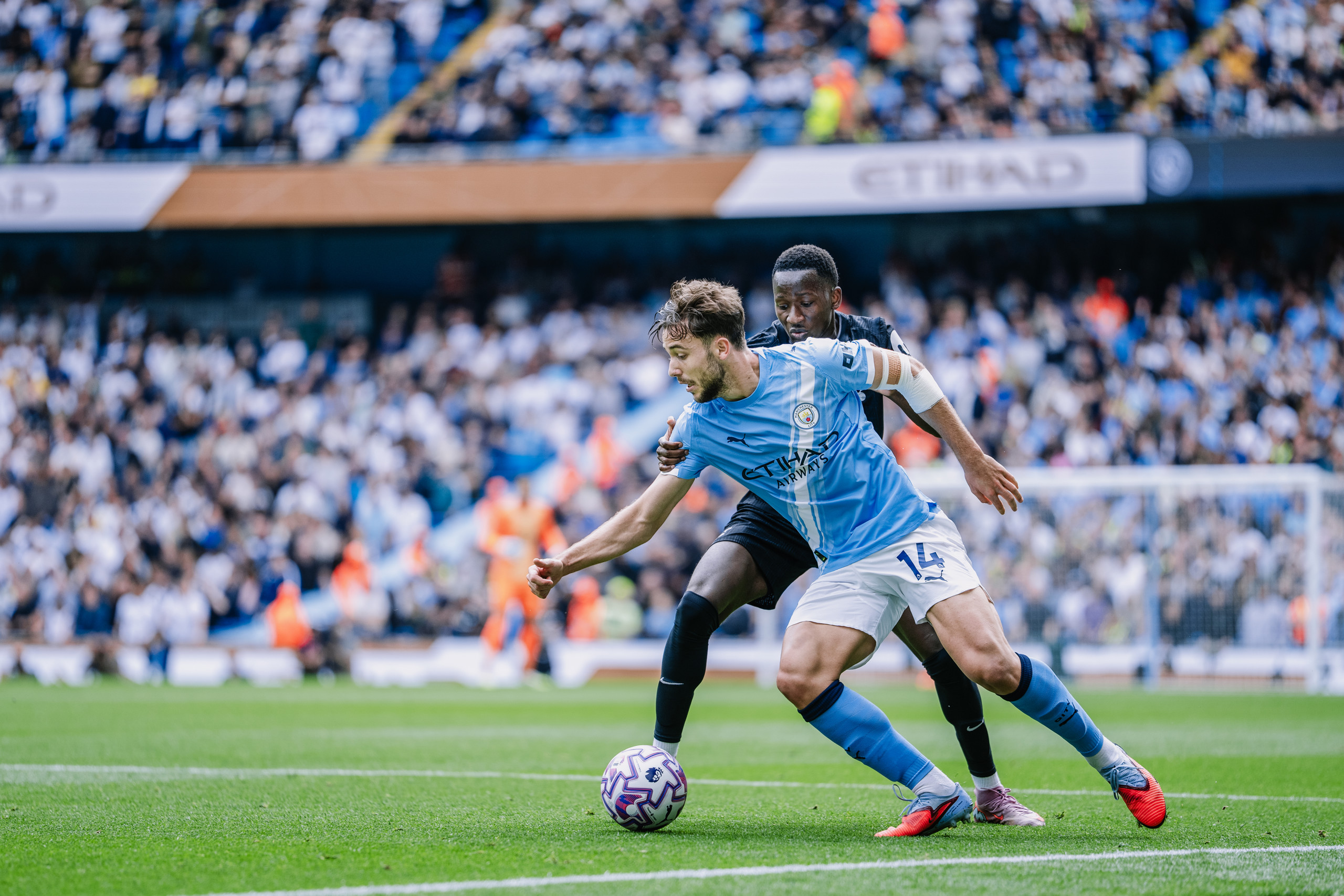 City perde para os Spurs no Etihad 