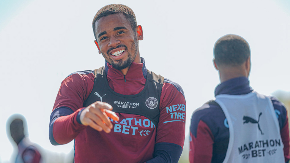 GAB GRIN: Gabriel Jesus spots the camera