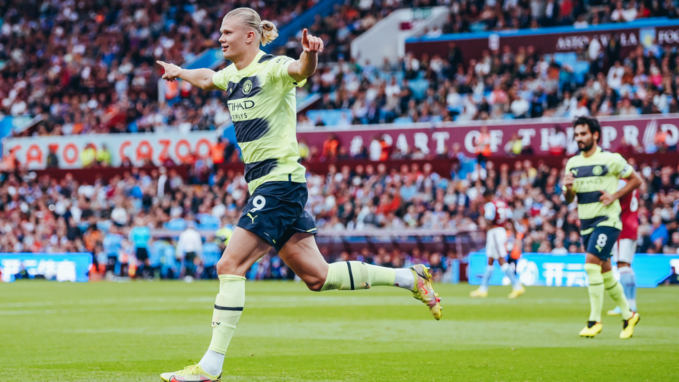 Aston Villa (away) : Left foot. Inside the box