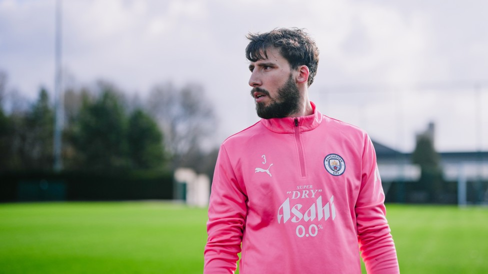 LOOKING AHEAD: Ruben Dias in training