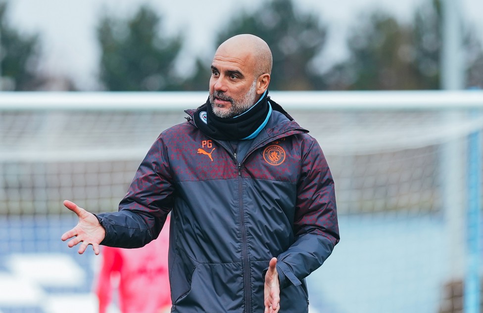 The boss in the thick of it