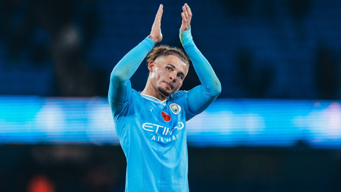 Phillips joins West Ham on loan