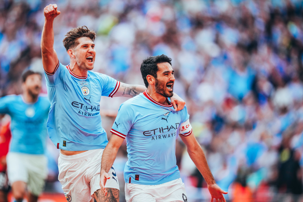 Gundogan foi o cara da final contra o United em Wembley. 