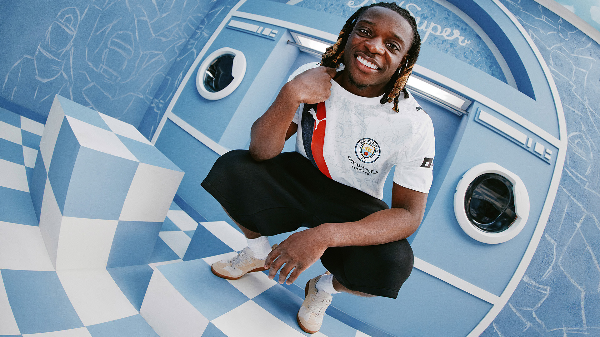 KIDSUPER KIT : Jeremy Doku in the alternative shirt for the summer