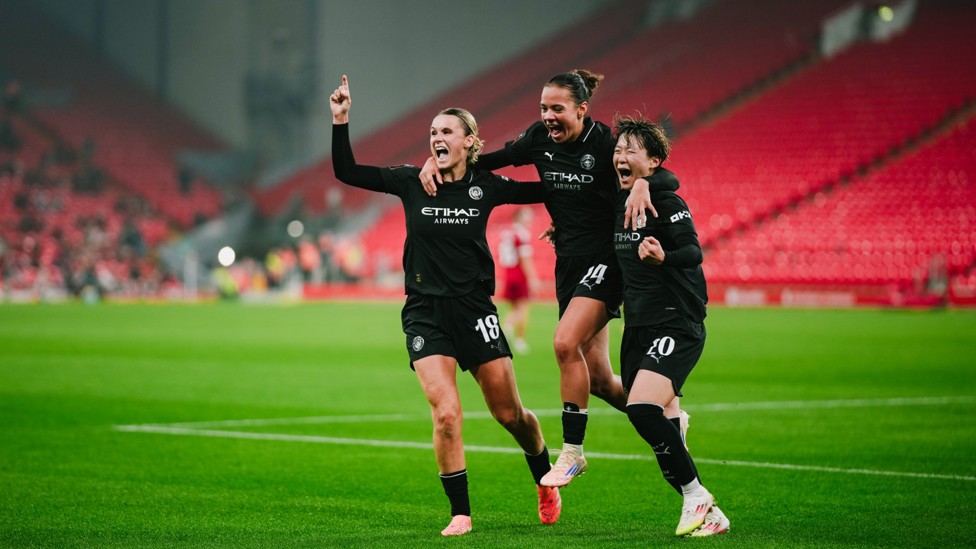 THE WINNER TAKES IT ALL: Kerstin Casparij, Iman Beney and Aoba Fujino celebrate our late win at Anfield - October 2025