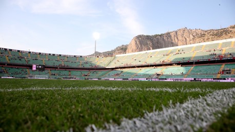 خمس معلومات عن ملعب رينزو باربيرا