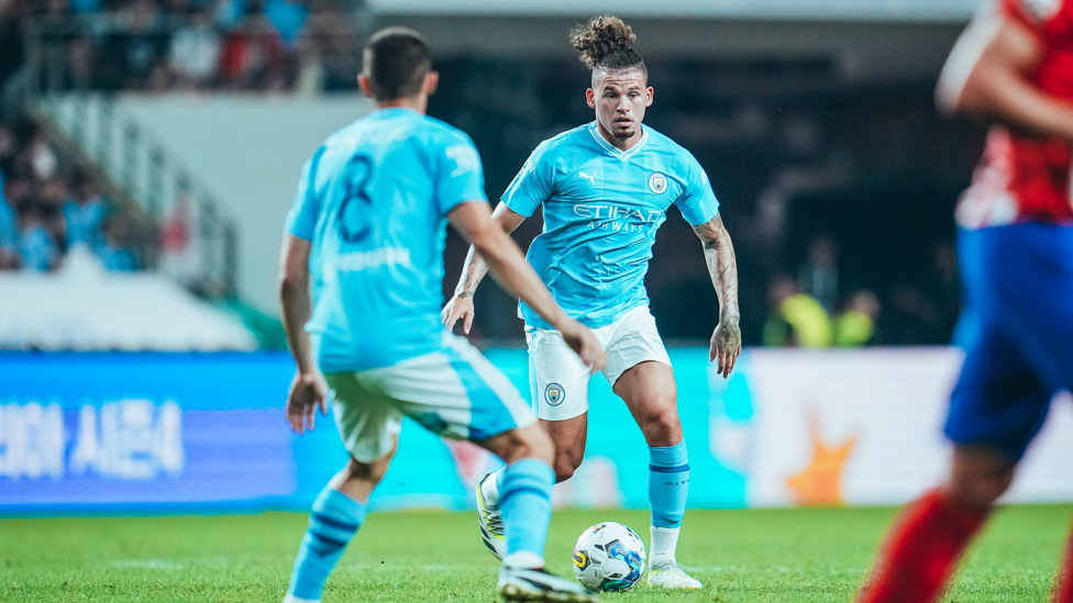 MOVING DAY : Kalvin Phillips gets City on the attack
