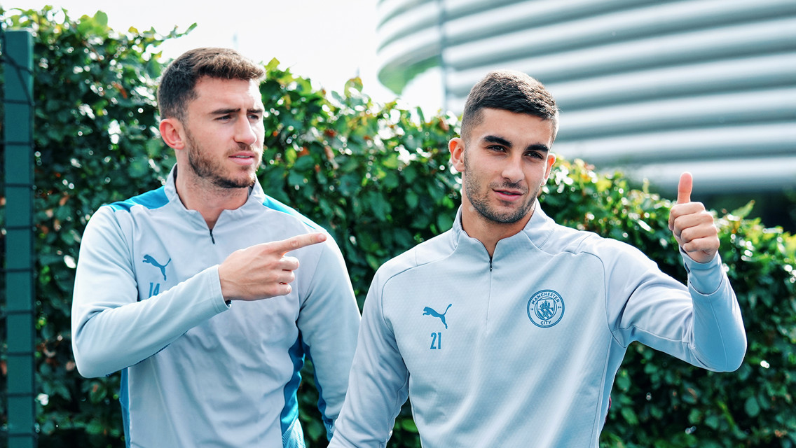 Training gallery: All together now