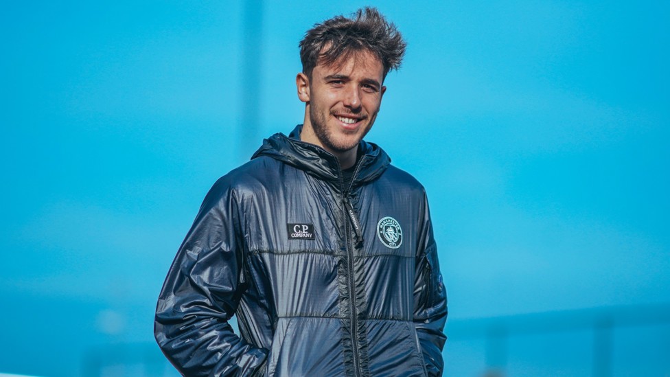BLUE SKY THINKING : Nico prepares to return to Spain