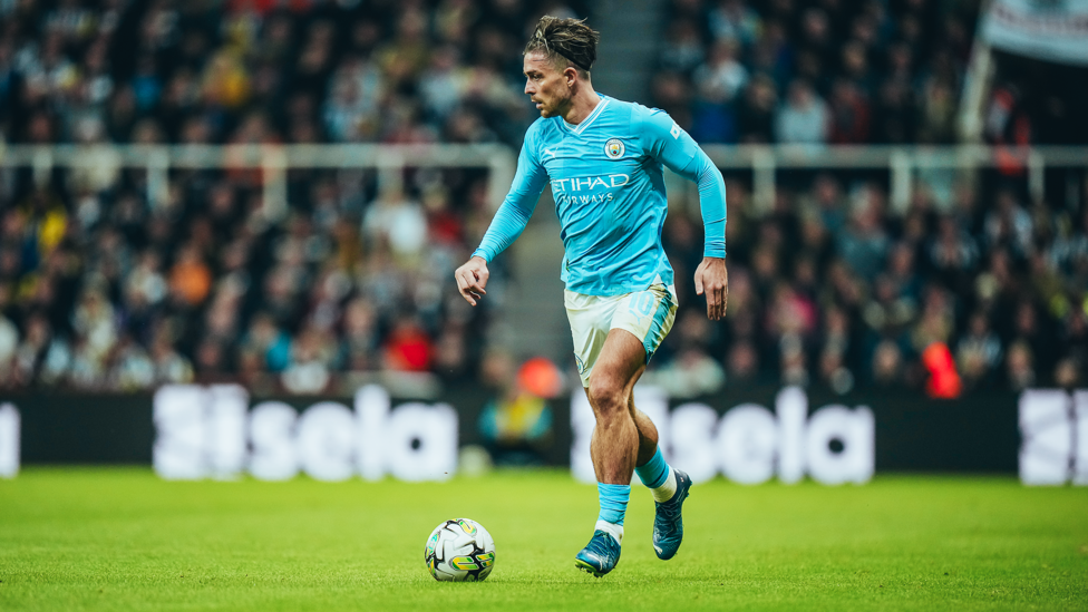 DE VOLTA : Grealish voltou ao time após lesão 