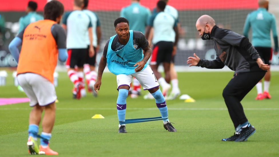 POMPA SEMANGAT: Raheem siap untuk beraksi!