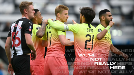 De Bruyne Dan Sterling Bawa City Ke Semi-Final FA Cup