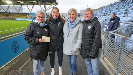 Losada surprises CITC Women's Walking Football team with derby tickets