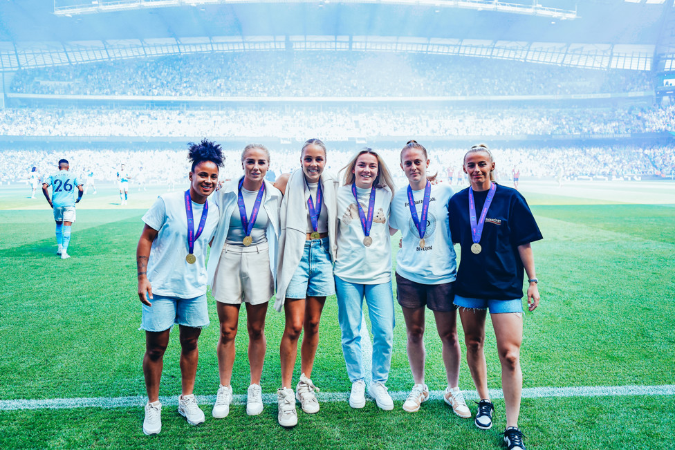 EUROS : The goalkeeper celebrates at the Etihad Stadium with her City team-mates after helping England become European Champions in the summer of 2022