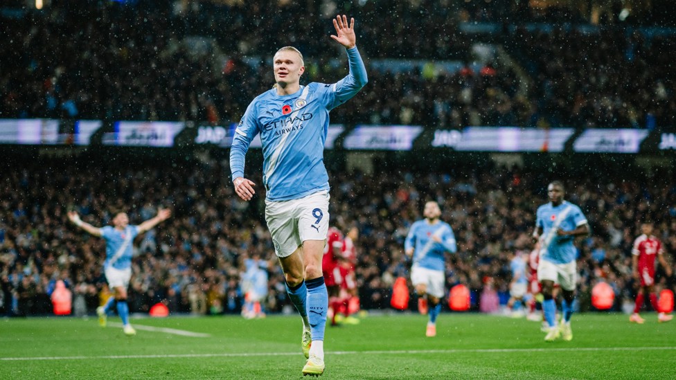 HIM AGAIN : 99 Premier League goals!