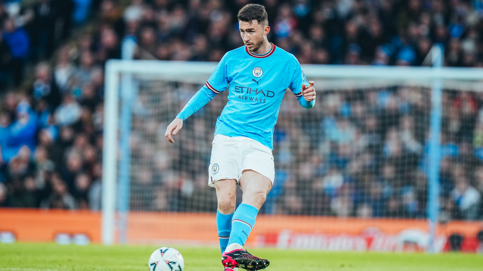 AYMING FORWARD : Playing out from the back.