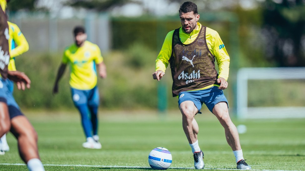MATEO MOVES : Kovacic on the ball