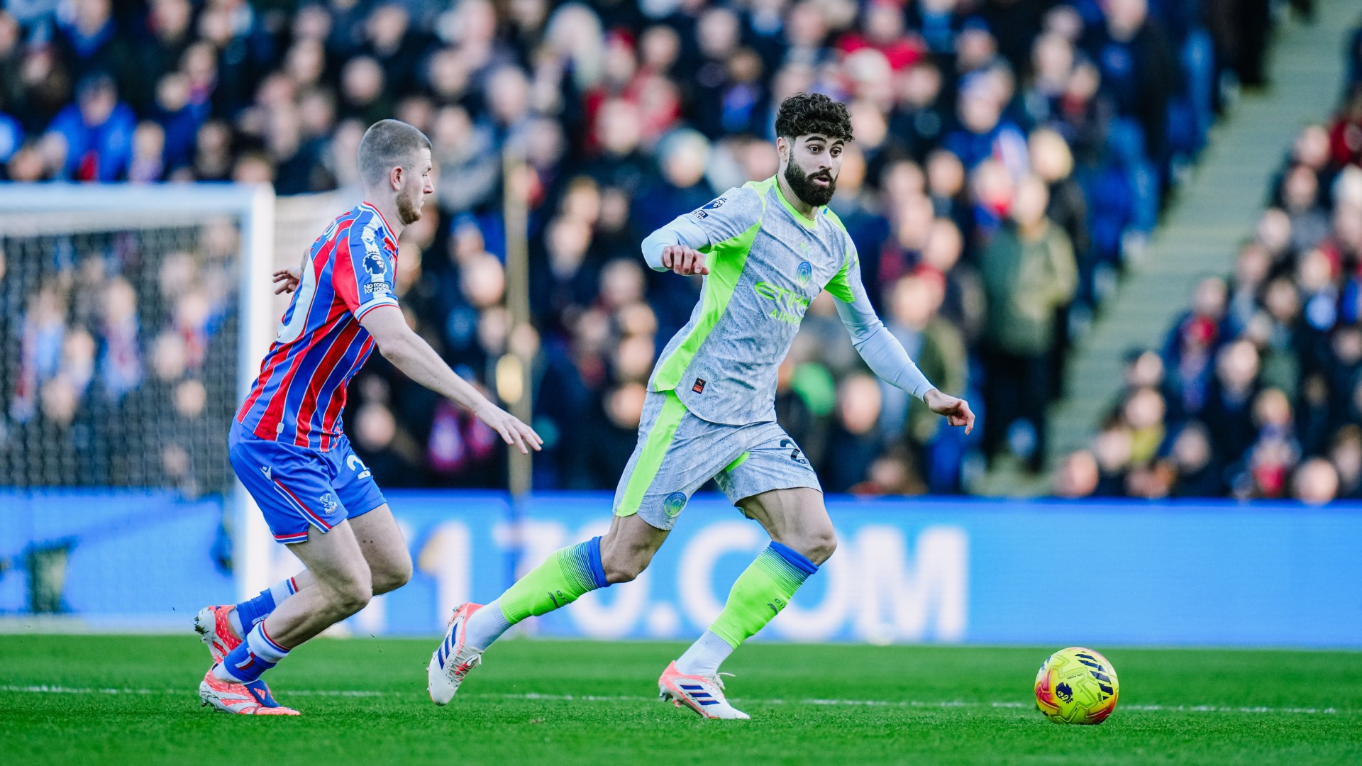 STOP START: Josko Gvardiol in control for City.