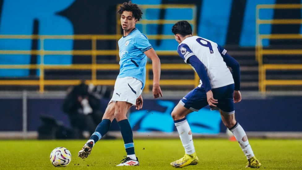 BUILD FROM THE BACK : Max Alleyne looks to initiate an attack.
