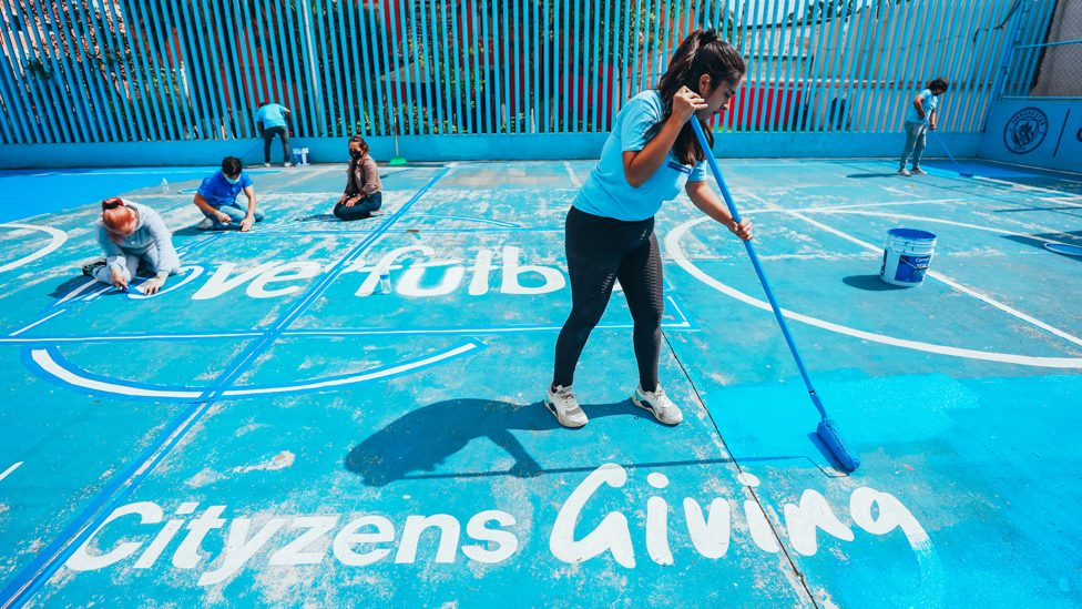 Partners : The project in Mexico City is delivered in partnership with love.fútbol  