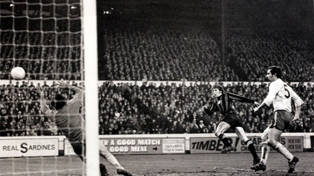 King of the Kippax: Colin Bell