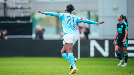 Shaw among WSL Player of the Month shortlist