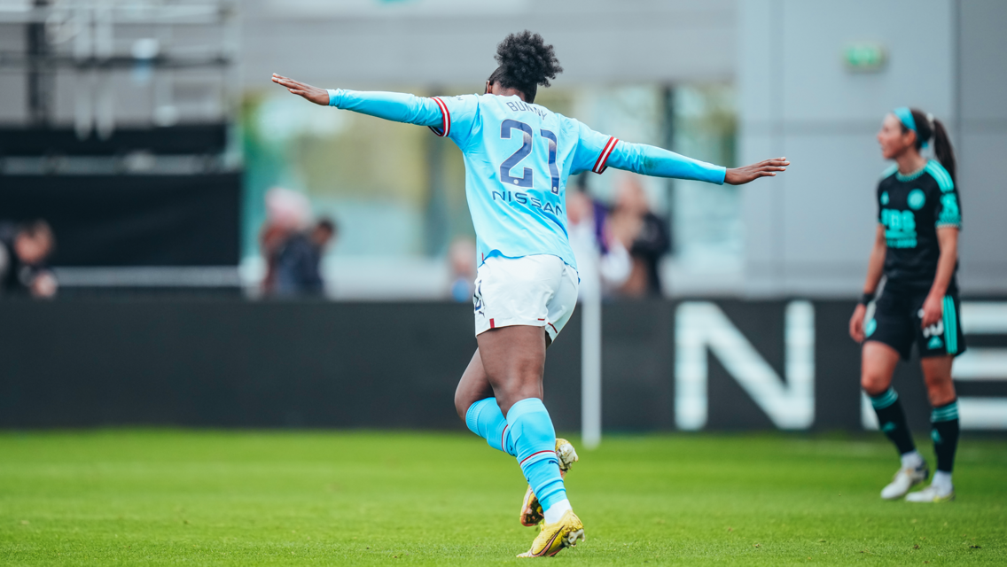 "Bunny" Shaw, nominada a mejor jugadora del mes de la Women's Super League
