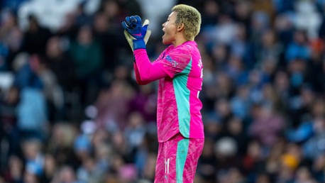 Yamashita stop up for WSL Save of the Month