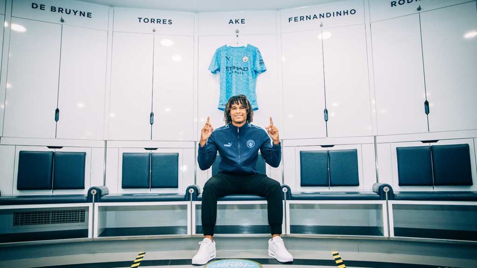  : DRESS TO IMPRESS: Nathan checks out the changing rooms