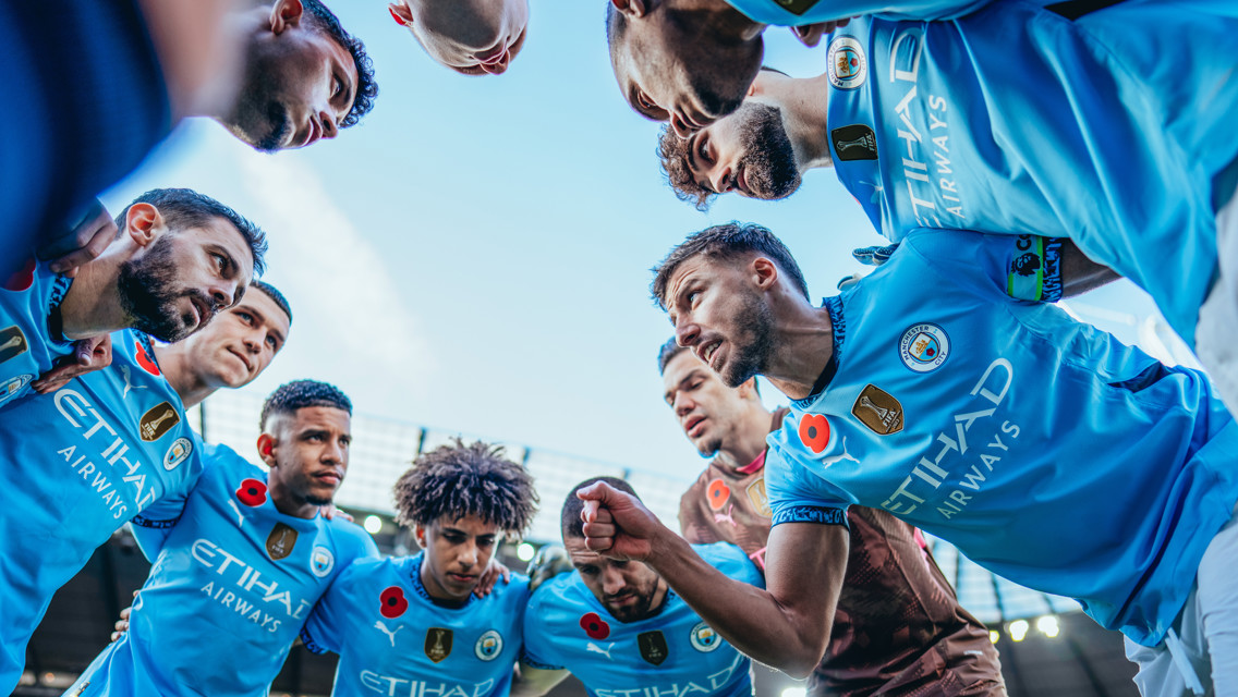 HUDDLE UP: Ready to play!
