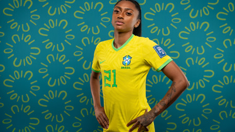 Kerolin Nicoli abre o jogo sobre a Seleção 